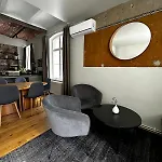 Luxury In The Center