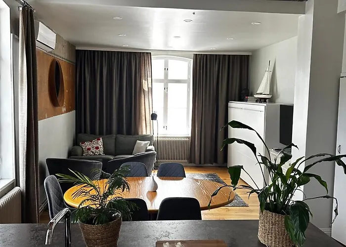 Luxury In The Center